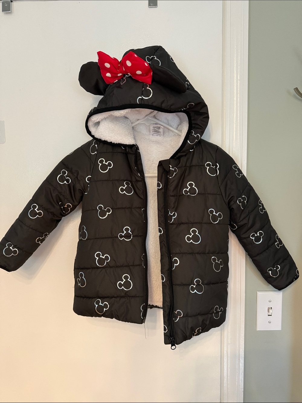 Kids Black Minnie-Inspired Puffer Jacket with Hood and Bow